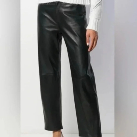 Dana Buchman genuine black lambskin leather size 10 petite in like new condition - Picture 1 of 4